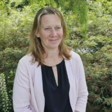 Dr Suzanne Aitken